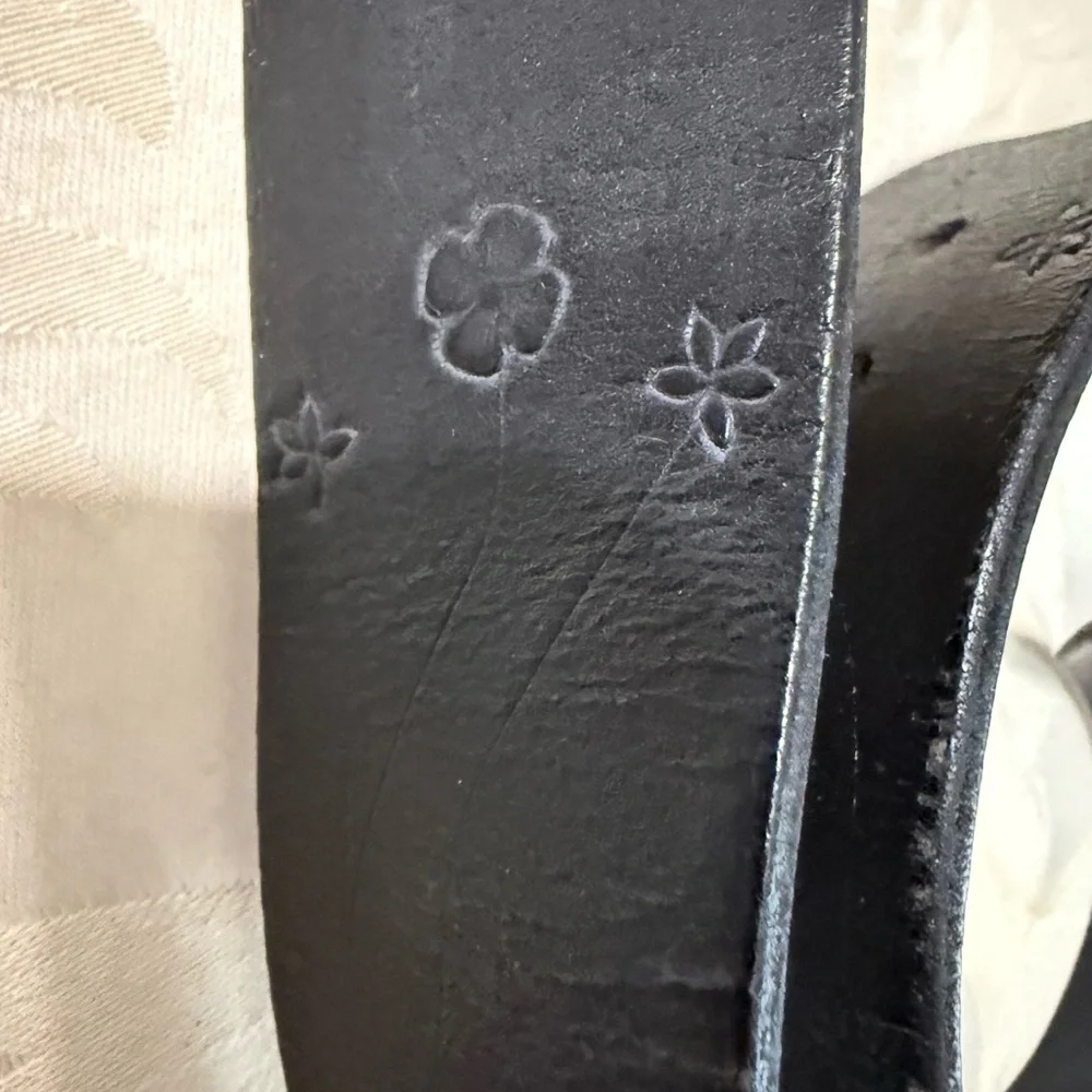 LoFi Leather Black Handmade Belt Floral Tooled Scalloped Buckle‎ Made in USA